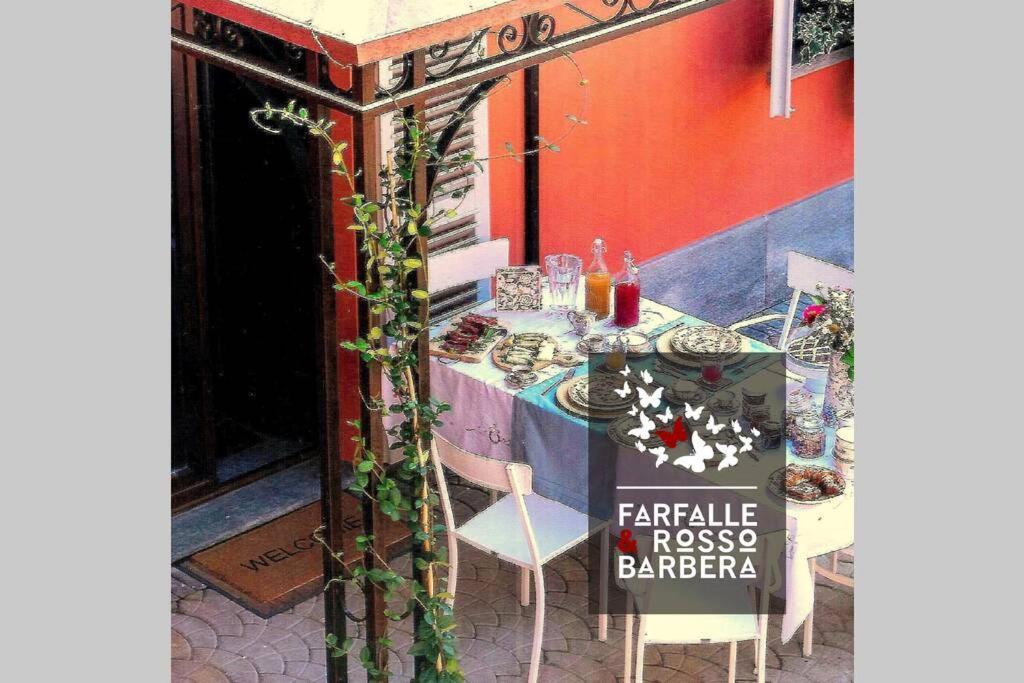 Montegrosso dʼAsti Appartamento Vacanze / Holiday Flat Farfalle&Rossobarbera מראה חיצוני תמונה